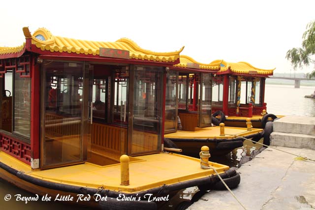 After the tiring hike and climbing of numerous stairs, we decided to take the boat back to the starting point where our driver was waiting for us.