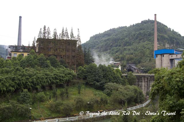 Everything looks so 1960's here.