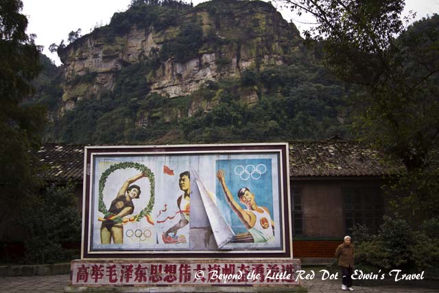 Most of the residents are old folks. They said that most of the younger residents have all moved out for better job prospects. With the rise in tourism it remains to be seen if this village will regain its glory days.