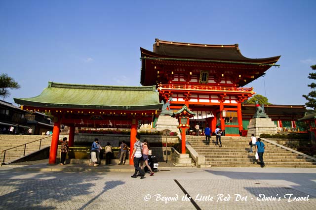 Fushimi Inari shrine is dedicated to the god of rice and sake, and it's one of the most well known shrines in Kyoto.
