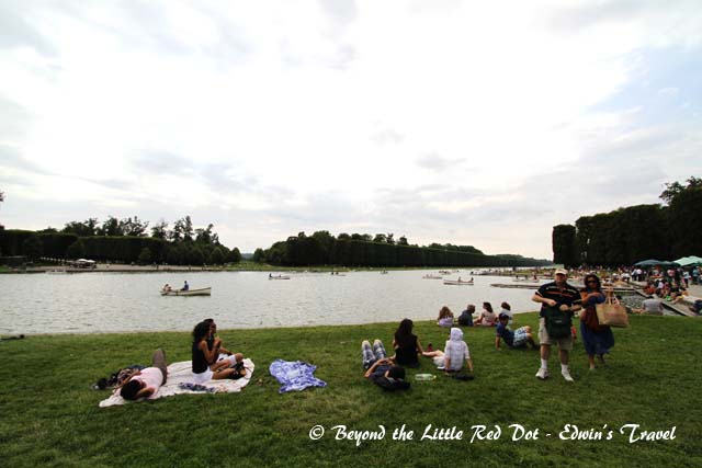 And a lot of fountains and small lakes.