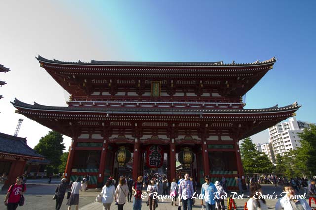 A short walk into the temple grounds.