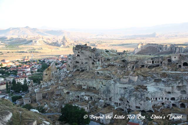 You can see the ancient houses that are carved from the mountains. 