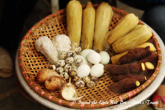 If you didn't want to eat at the restaurant, you had to settle for simple village food sold by the wayside.