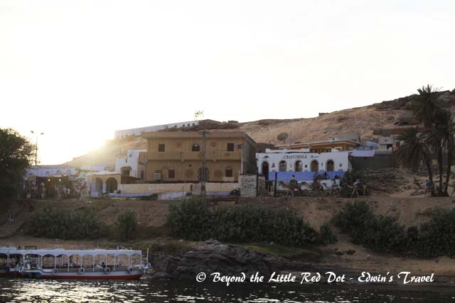 The Nubian village came up and we got off the boat.