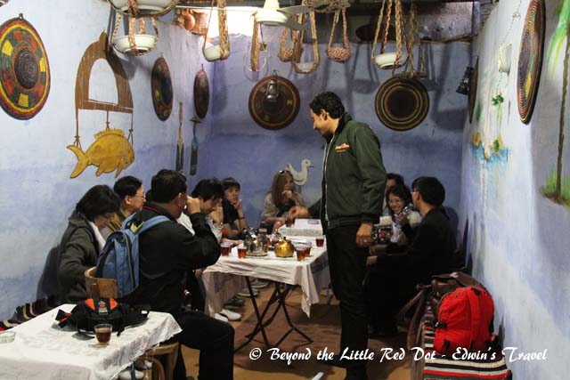 We got to visit one of the Nubians' home for some tea.