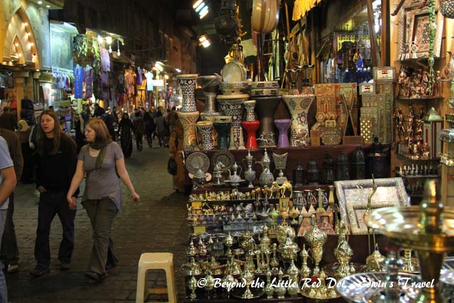 A night visit to the Khan el-Khailli bazaar for some shopping.