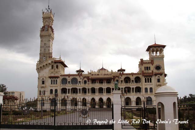 Montazah Palace used to be the residence of the monarchy In Egypt. At the time of our visit, it was the residence of former President Hosni Mubarak.