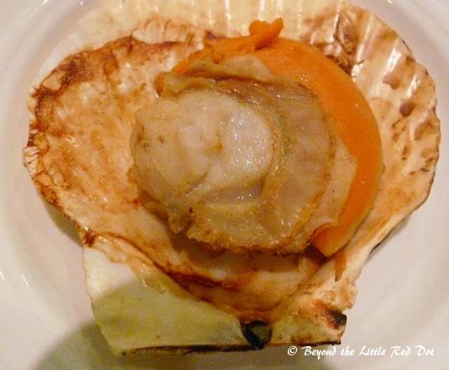 Huge scallop. I can't remember how many I ate.