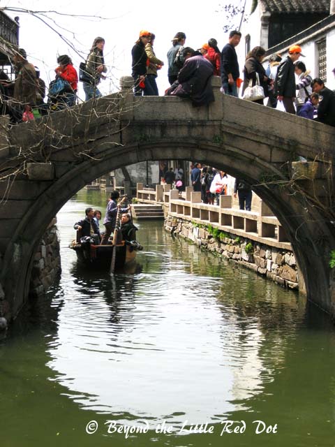 There are several stone bridges crossing the canals. They are from ancient times and remain until this day.