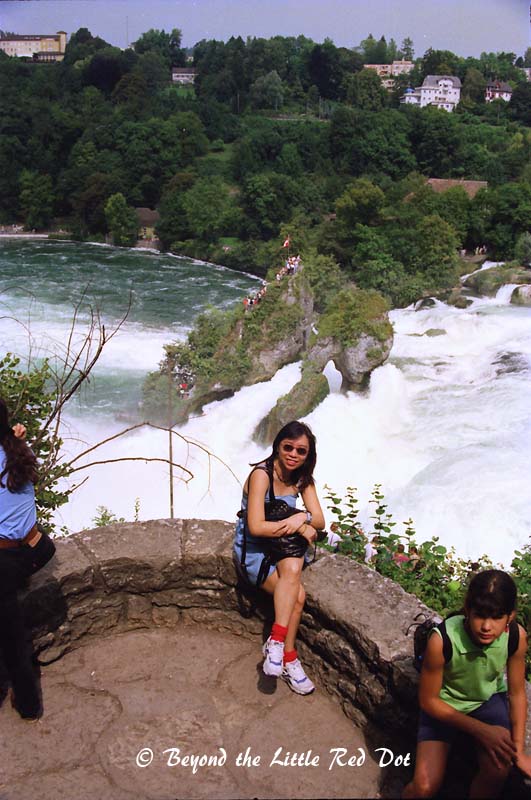 There are plenty of spots to get a good view and photos of the falls. A lot of climbing is required though.