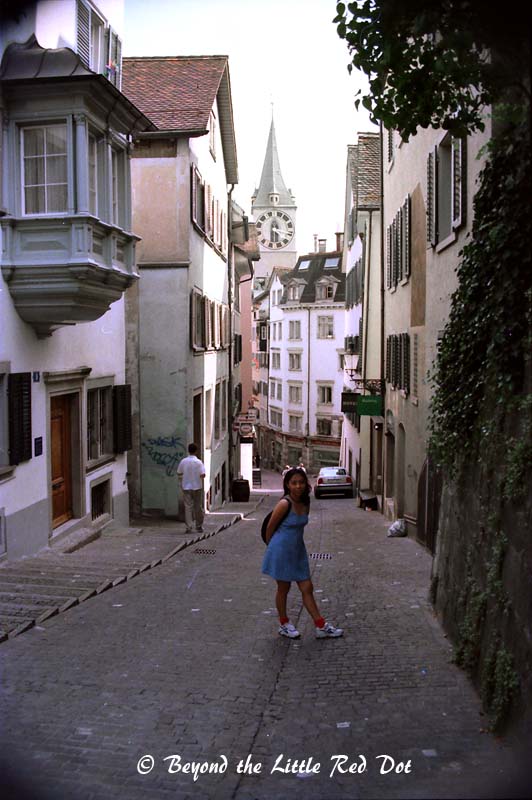 A quaint narrow and windy road that leads up to Lindenhof hill. The other church, Fraumünster, is a the bottom of the road.