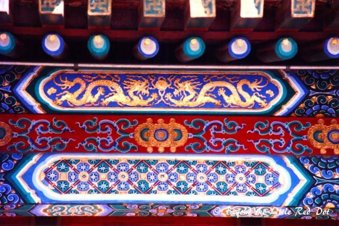The 700m Long Corridor and a close up of the inlays and motifs on it's roof.