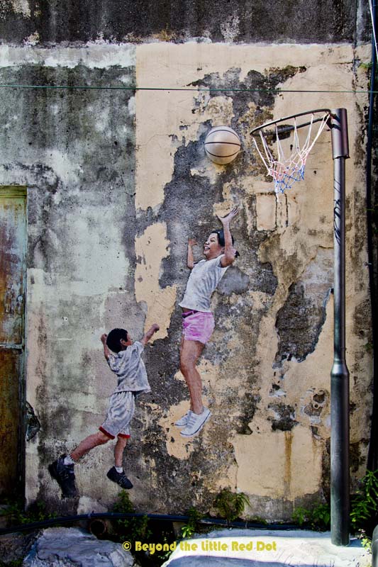 This was in a corner inside a small alley and not east to spot.