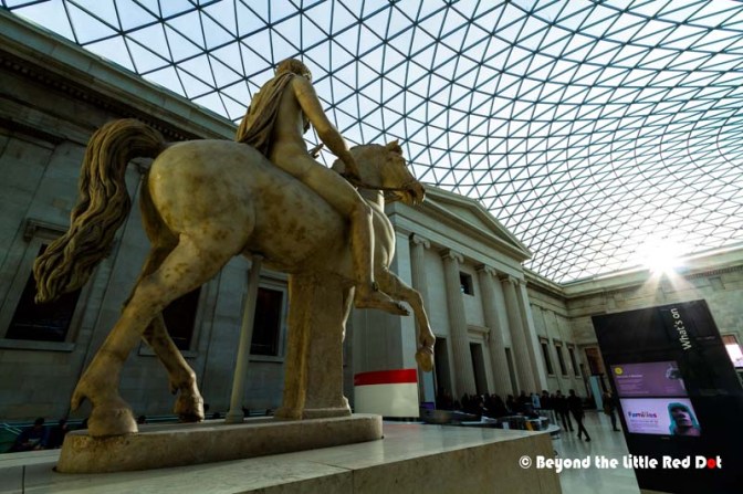 The museum is huge and despite the crowds of people, we didn't feel cramped in.