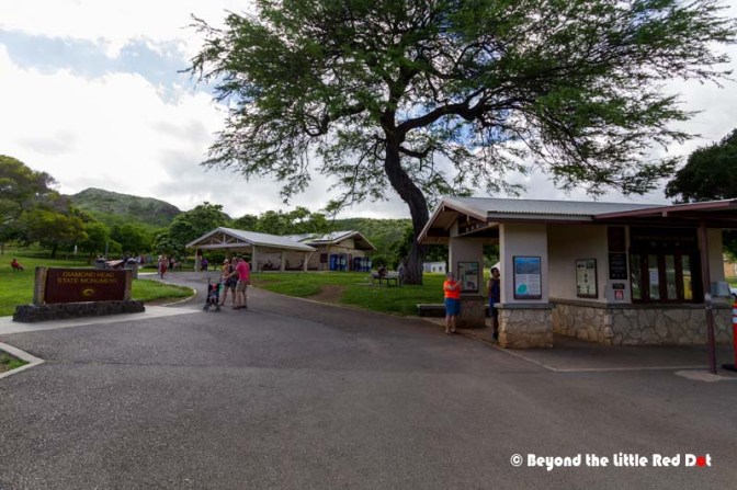 Start of the hiking trail. There are toilets and a small souvenir shop here.