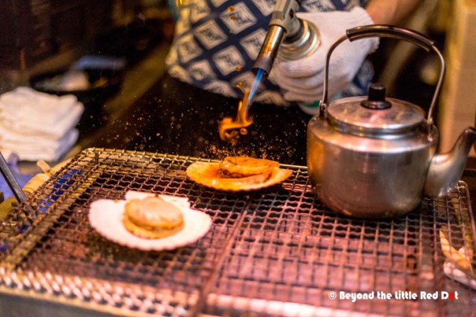 One of the snacks that you should try. Scallop in butter sauce grilled with a blow torch.